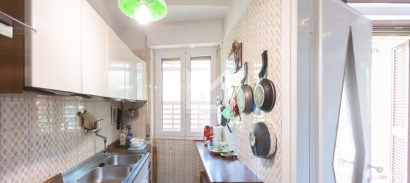 3 bedrooms Apartment in Milan, Italy No. 357791 9