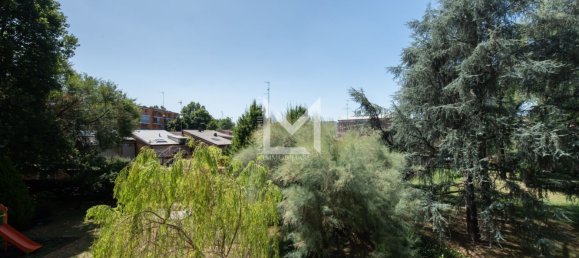 3 bedrooms Apartment in Milan, Italy No. 357791 20