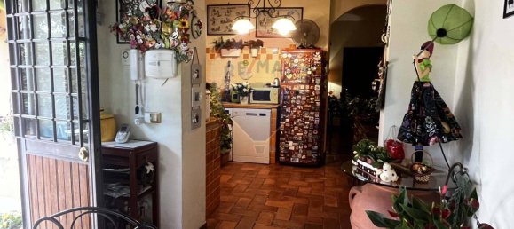 5 rooms Apartment in Rome, Italy No. 136219 21