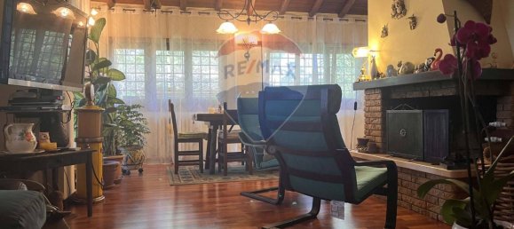 5 rooms Apartment in Rome, Italy No. 136219 15