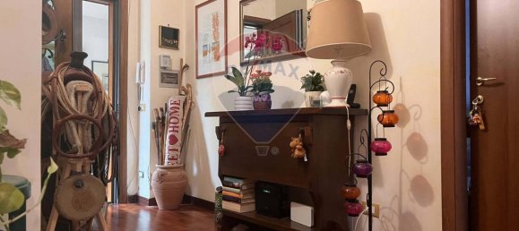 5 rooms Apartment in Rome, Italy No. 136219 24