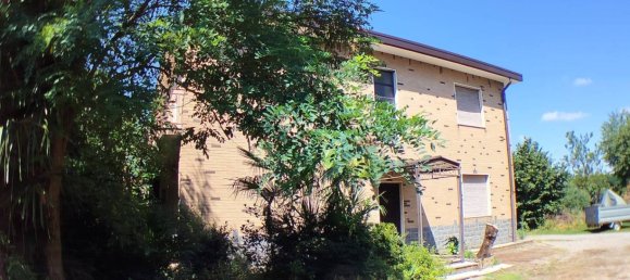 2 bedrooms Villa in Rovellasca, Italy No. 263505 3