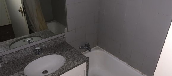 4 bedrooms Apartment in Porto, Portugal No. 79318 2