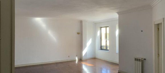 4 bedrooms Apartment in Porto, Portugal No. 79318 9
