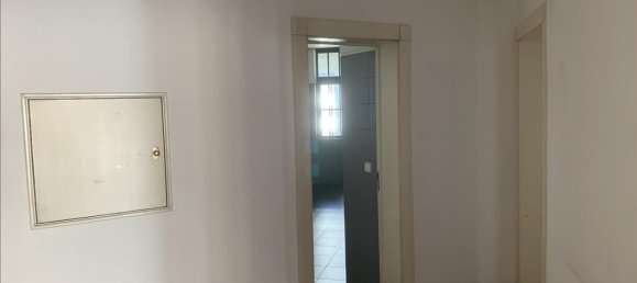 4 bedrooms Apartment in Porto, Portugal No. 79318 23