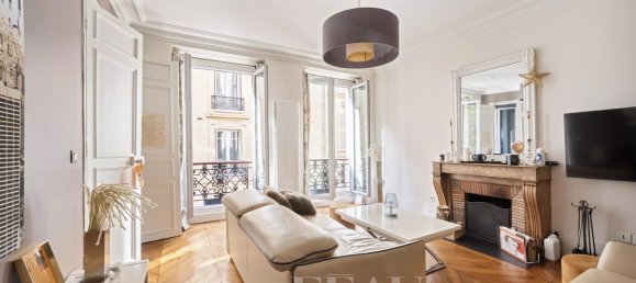 2 bedrooms Apartment in Paris, France No. 188364 4