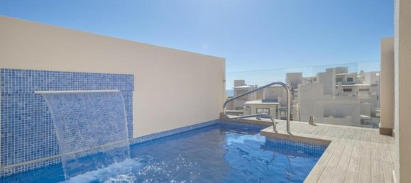3 bedrooms Penthouse in Estepona, Spain No. 44041 18