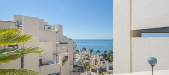 3 bedrooms Penthouse in Estepona, Spain No. 44041 24