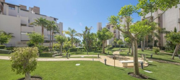 3 bedrooms Penthouse in Estepona, Spain No. 44041 31