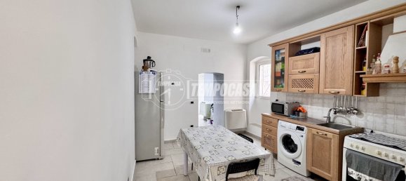 2 bedrooms Apartment in Capurso, Italy No. 91271 2