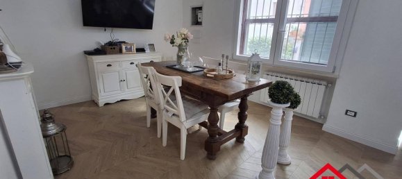 Дом с 3 спальнями в Сан Джулиано Терме, Италия № 349606 2