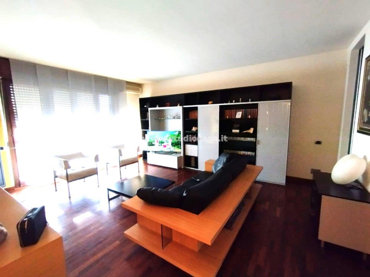 4 rooms Penthouse in Belgioioso, Italy No. 23366