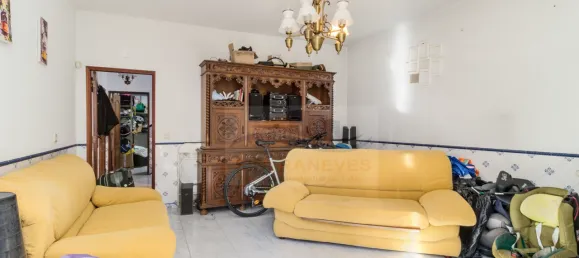 5 غرف نوم منزل في Amadora, Portugal رقم 122921 42