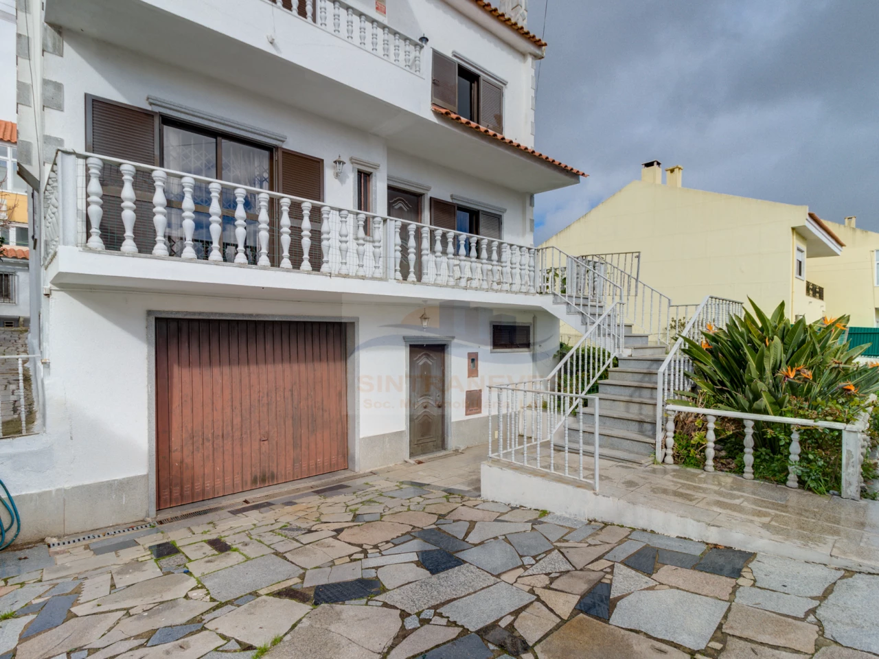 5 غرف نوم منزل في Amadora, Portugal رقم 122921