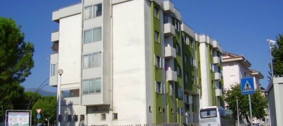 4-salle Appartement à Sant'Egidio alla Vibrata, Italy No. 269327 3