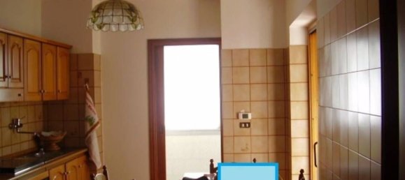 4-salle Appartement à Sant'Egidio alla Vibrata, Italy No. 269327 7