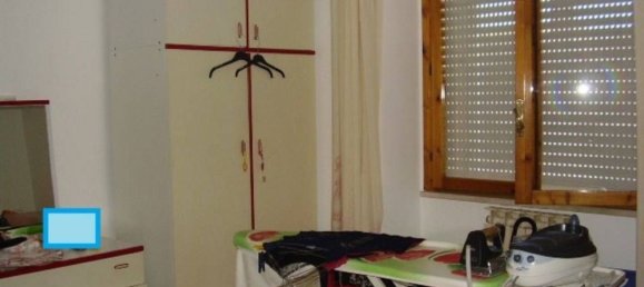 4-salle Appartement à Sant'Egidio alla Vibrata, Italy No. 269327 11