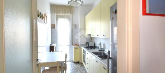 Apartamento de 2 dormitorios en Pioltello, Italy No. 366535 13