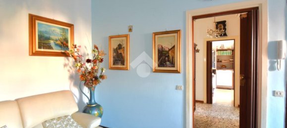 Apartamento de 2 dormitorios en Pioltello, Italy No. 366535 9