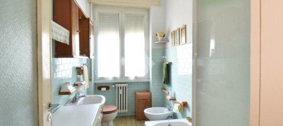 Apartamento de 2 dormitorios en Pioltello, Italy No. 366535 16