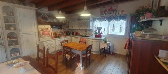 4 rooms Villa in Cisano sul Neva, Italy No. 253917 7