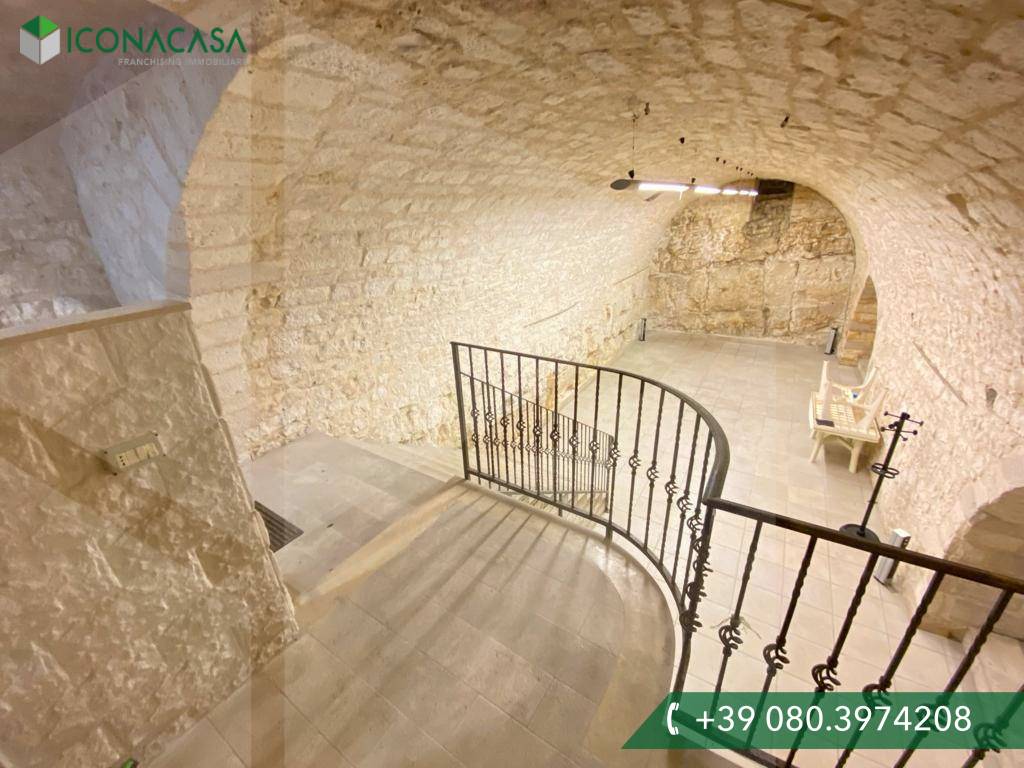 2-salle Propriété commerciale à Molfetta, Italy No. 18828