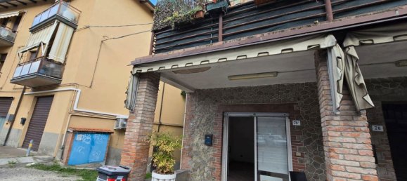 Imóvel comercial de 1 divisão em Monte San Pietro, Italy N.º 223857 3