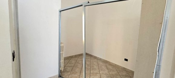 Imóvel comercial de 1 divisão em Monte San Pietro, Italy N.º 223857 12