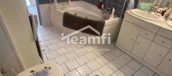 4 bedrooms House in Saint-Florent-sur-Cher, France No. 258865 14