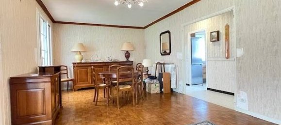 2 chambres Maison à Pierres, France No. 213716 3