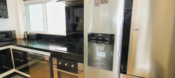 6 bedrooms Villa in Pattaya, Thailand No. 19305 4