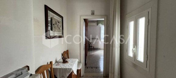 3غرفة شقة في Bari, Italy رقم 24568 12