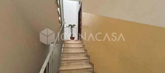 3غرفة شقة في Bari, Italy رقم 24568 20