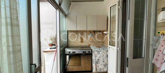 3غرفة شقة في Bari, Italy رقم 24568 5