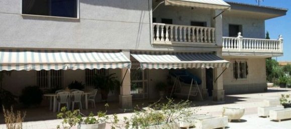 7 bedrooms House in Alicante, Spain No. 121720 13