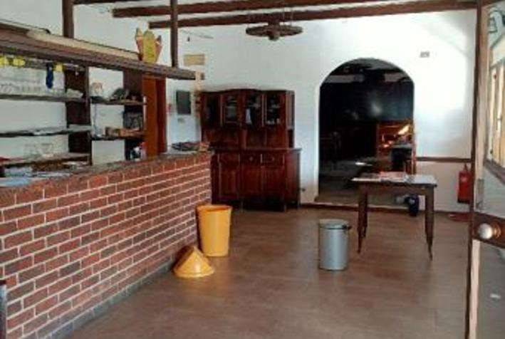 1غرفة عقار تجاري في Casalzuigno, Italy رقم 98900