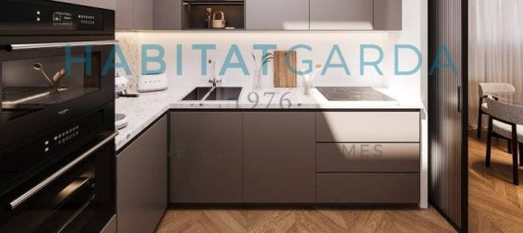 3 Schlafzimmer Villa in Gardone Riviera, Italy, Nr. 8022 35