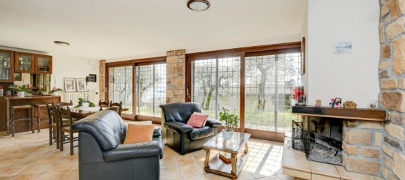 3 Schlafzimmer Villa in Gardone Riviera, Italy, Nr. 8022 17