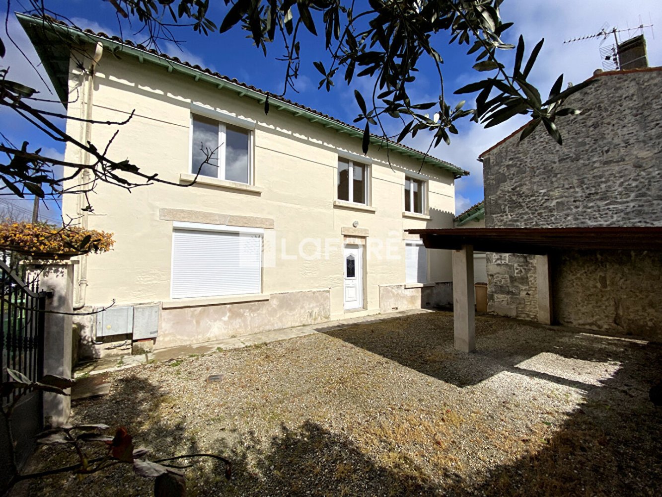 Casa T3 em Chaniers, France N.º 96479