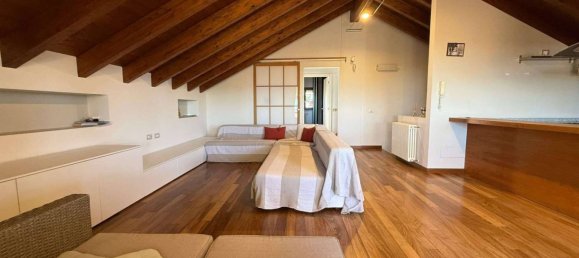 2 Schlafzimmer Penthouse in Como, Italy, Nr. 320771 7