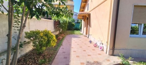 12 bedrooms Villa in Pescara, Italy No. 344287 17