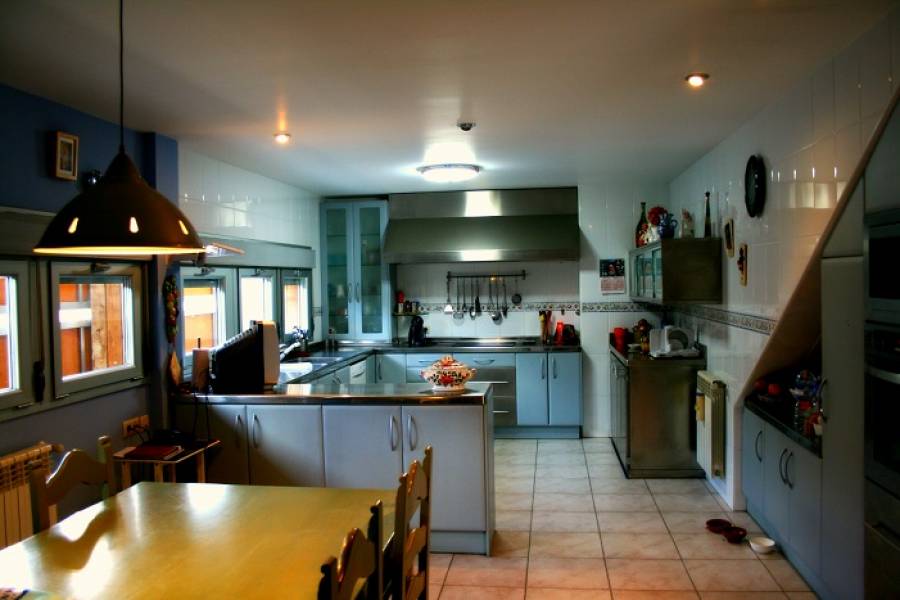 Casa T4 em Chartered Community of Navarre, Spain N.º 125403