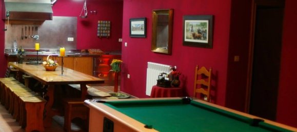 4 bedrooms House in Chartered Community of Navarre, Spain No. 125403 3