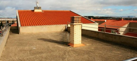 4 bedrooms House in Chartered Community of Navarre, Spain No. 125403 5