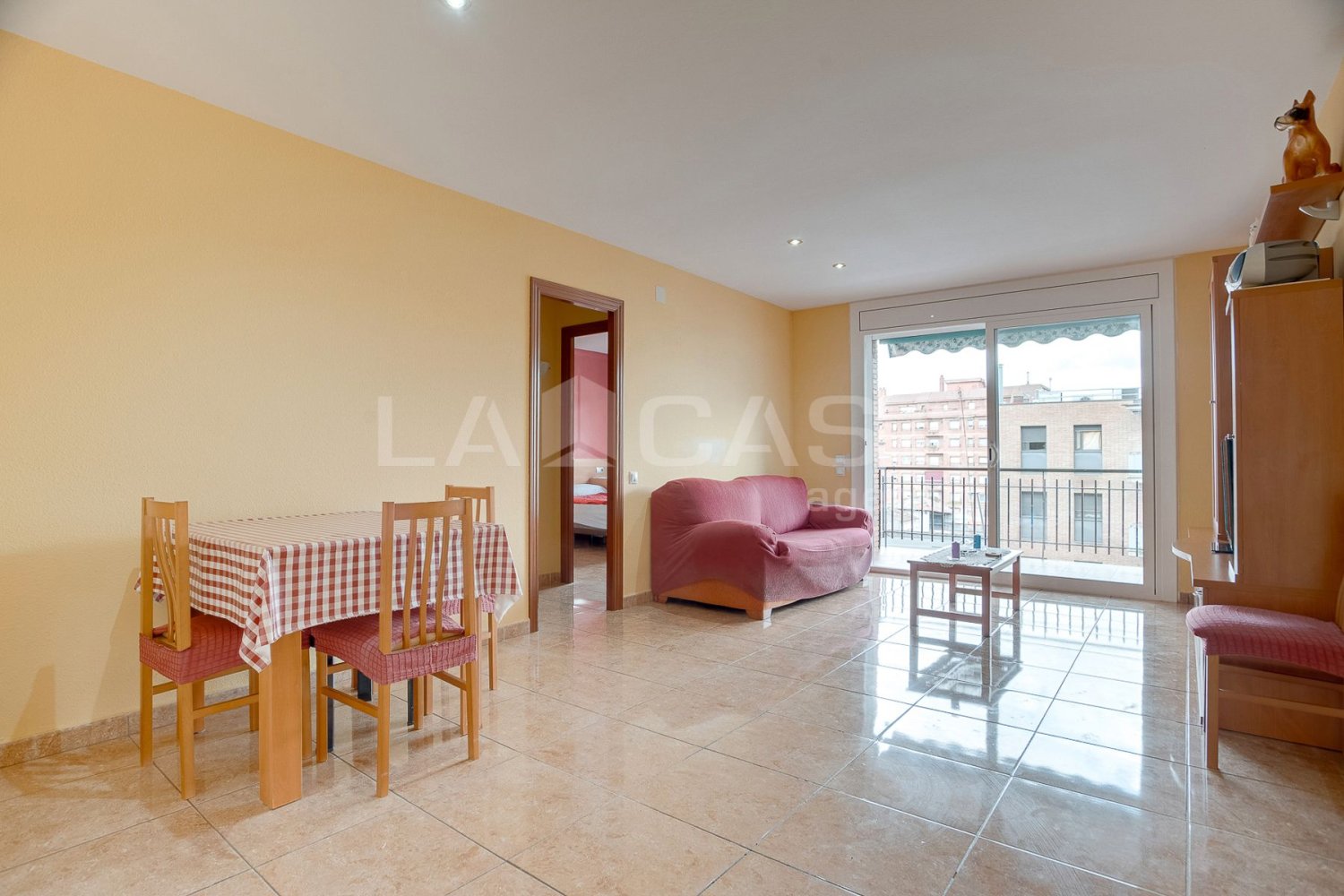 Квартира с 3 спальнями в Гранольерс, Испания № 250241