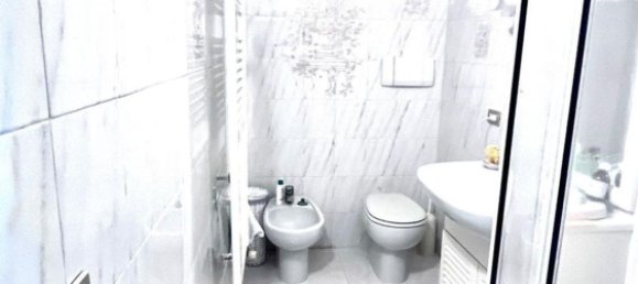 4 rooms Penthouse in Rapallo, Italy No. 259984 16