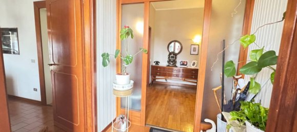 3 bedrooms Apartment in Limbiate, Italy No. 269225 22