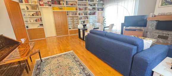 3 bedrooms Apartment in Limbiate, Italy No. 269225 10