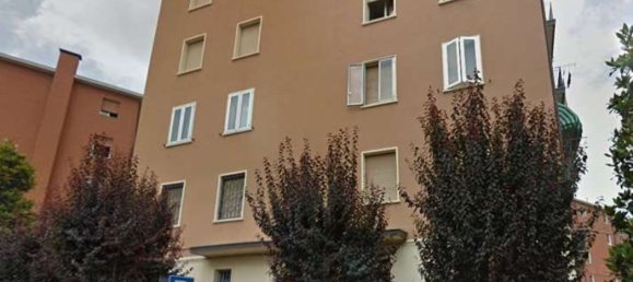 4 rooms Apartment in Bologna, Italy No. 229002 22