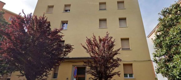 4 rooms Apartment in Bologna, Italy No. 229002 5